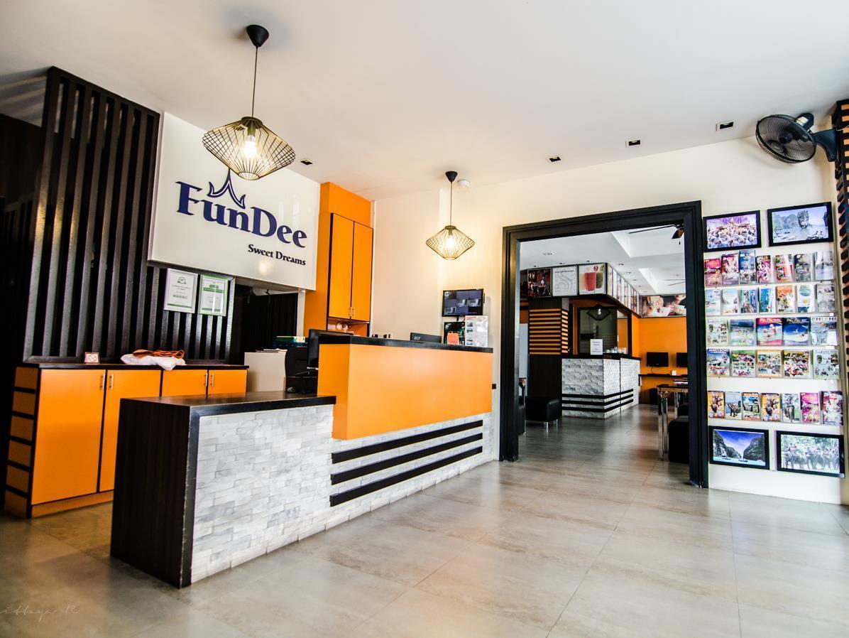 Fundee Boutique Hotel Patong Bagian luar foto